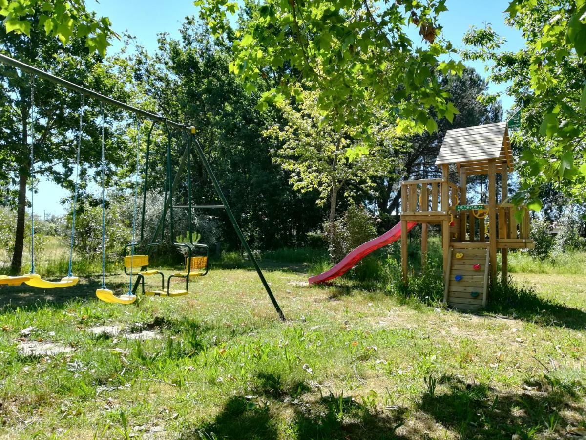 Casa Das Palmeiras-Pedagogic Farm Мангуалди Экстерьер фото